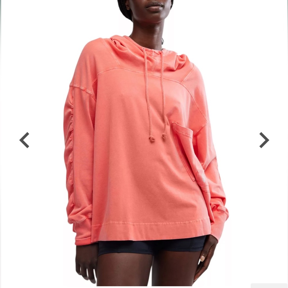 Free People Movement Hot Shot Hooded Layer. Size small